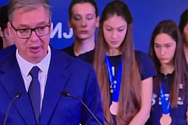 (VIDEO) Snimka srpskih odbojkašica na prijemu kod Vučića zapalila mreže