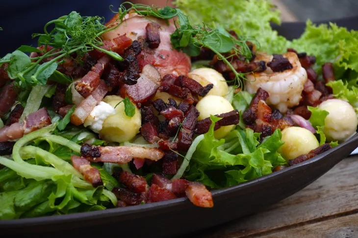 Salata ne mora nužno biti tek lagani prilog