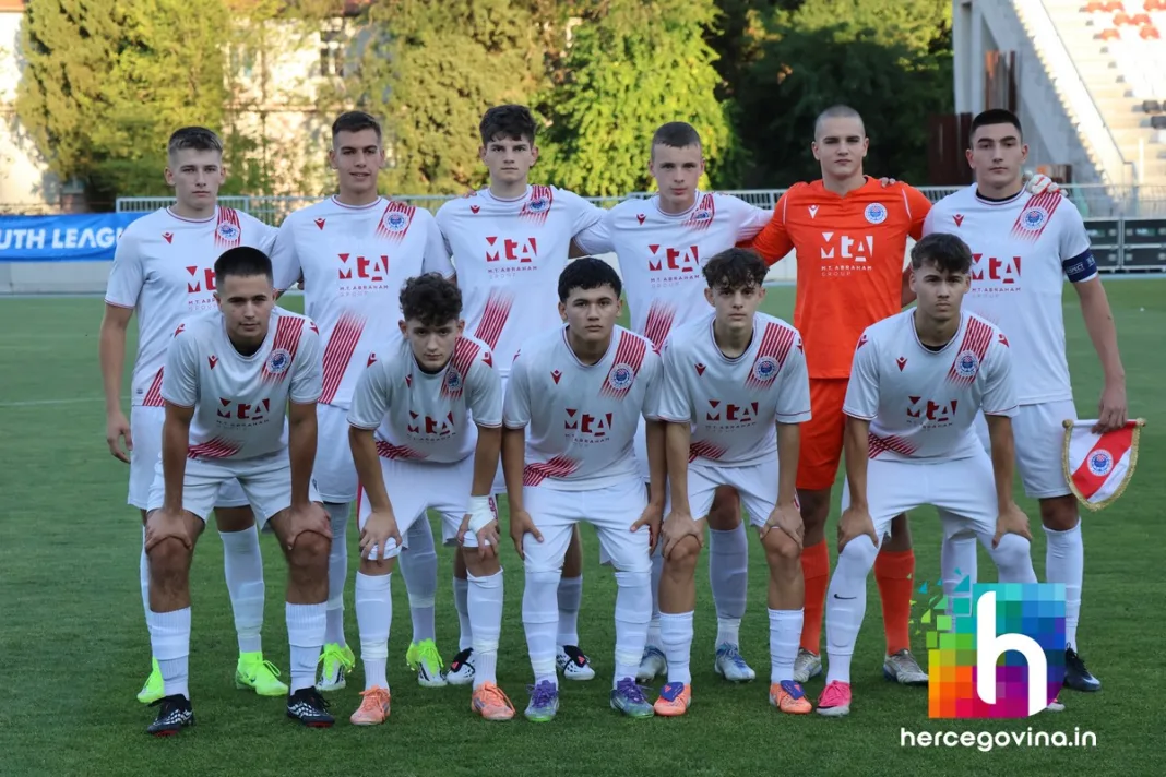 (FOTO) Pogledajte kako je bilo na utakmici juniorske Lige prvaka HŠK Zrinjski-Lincoln Red Imps