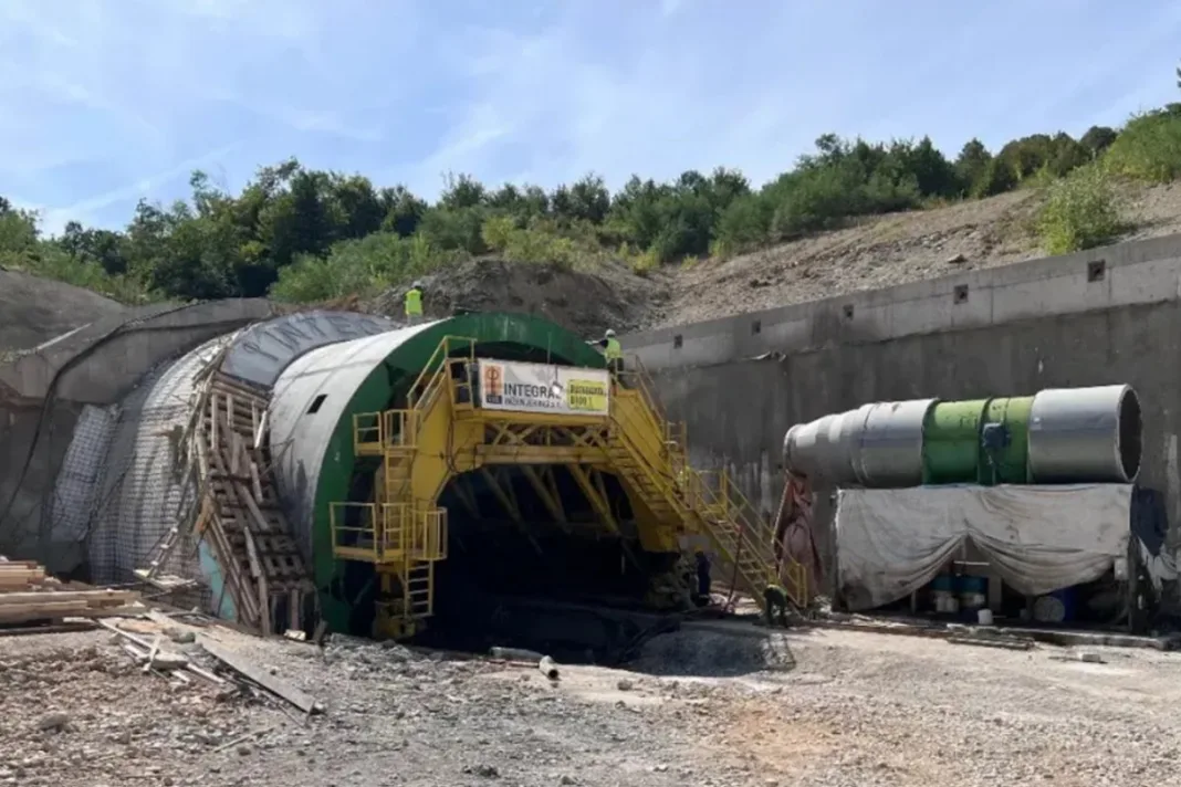 Koridor Vc pred novom preprekom: TUNEL KOJI SPAJA DVA BH. ENTITETA BLOKIRAN ZBOG DOZVOLA