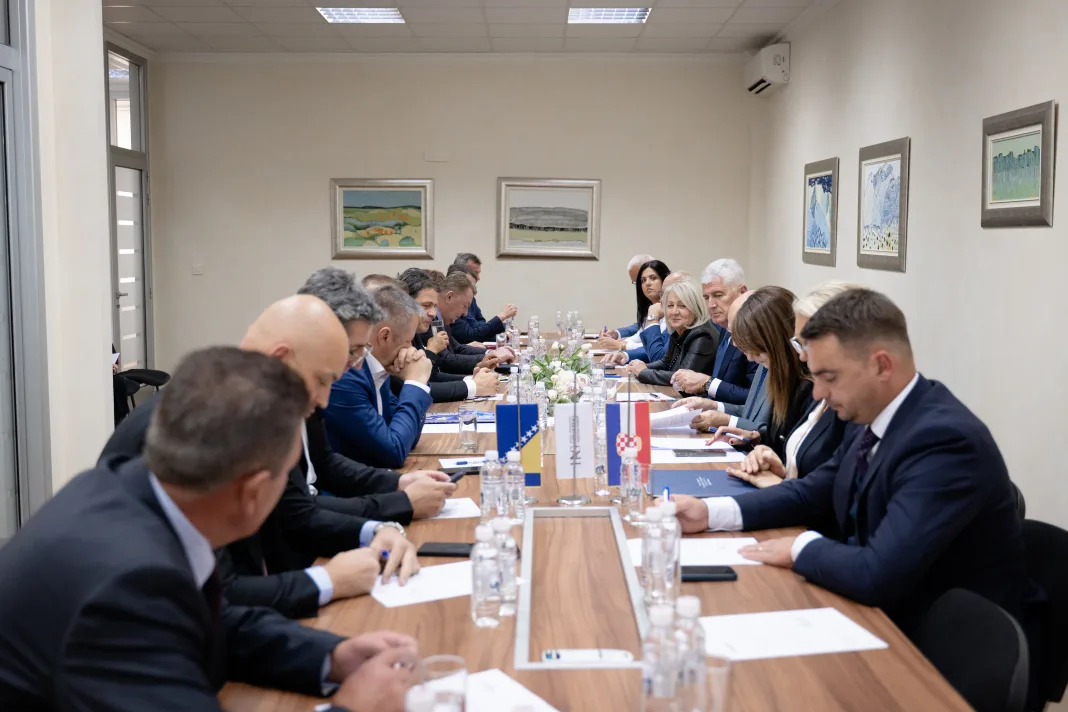 HNS BiH nastavlja zajedničko djelovanje u zaštiti interesa hrvatskoga naroda, nakon izbora potrebno što prije formirati vlast