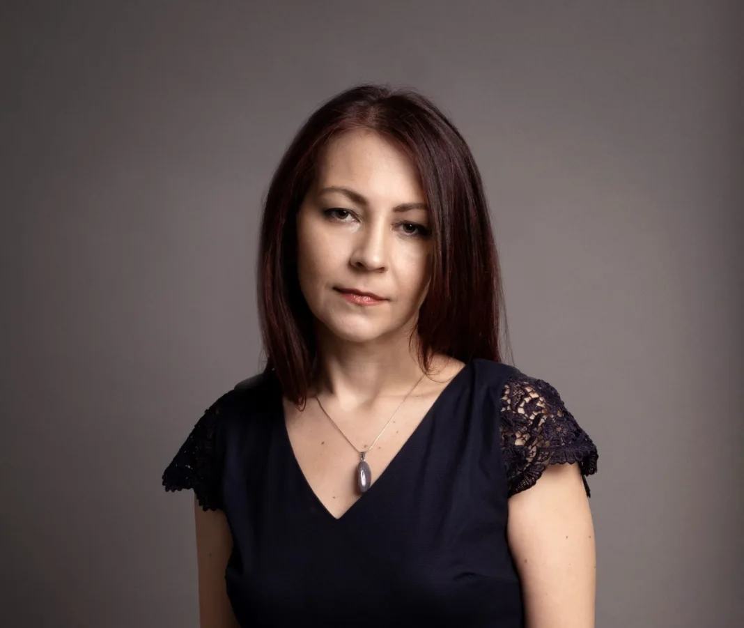Besplatan koncert u Mostaru: Pijanistica Dina Fejzić nastupa u Kosači