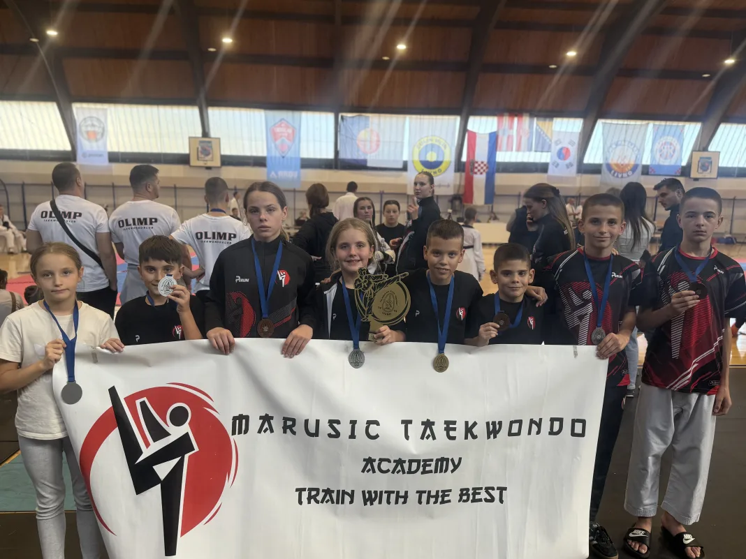 (FOTO) Marušić taekwondo akademija osvojila devet medalja na 30. Livno Openu
