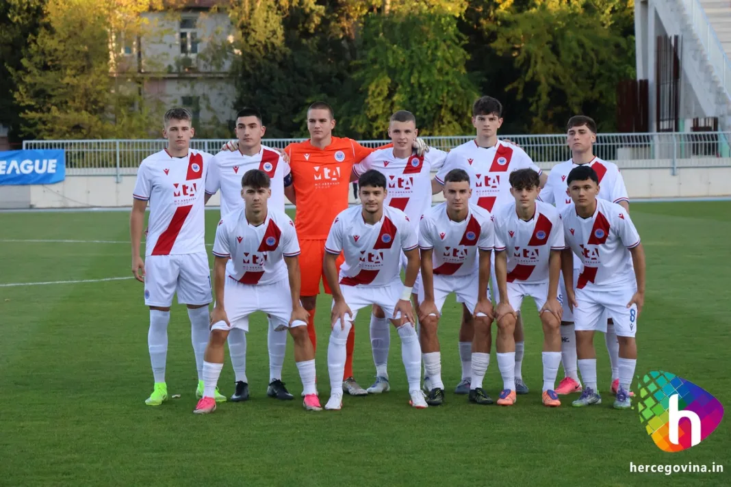 (FOTO) Pogledajte kako je bilo za vrijeme utakmice juniorske lige prvaka HŠK Zrinjski-Paok