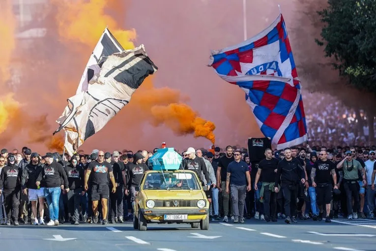 HNS objavio je priopćenje nakon divljanja Torcide